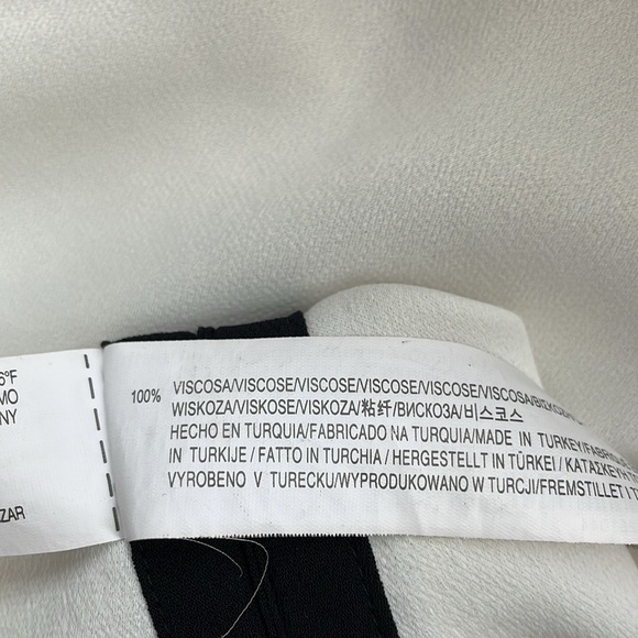 ZARA Woman, White with Black Trim High Neck Tie Back Top. Size L - Picture 9 of 9